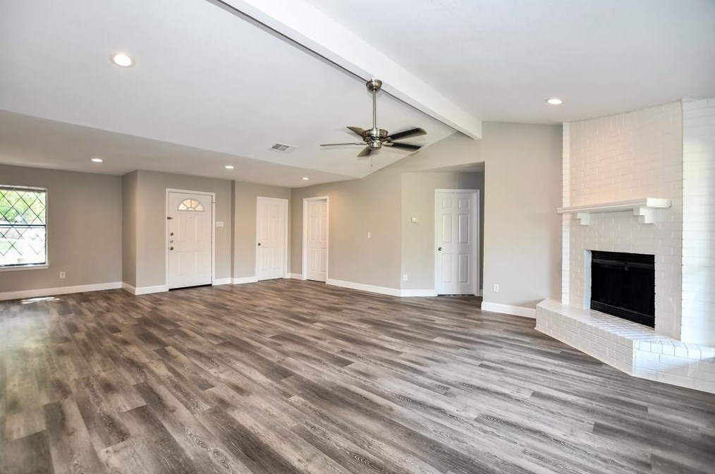 1733 Windsor Dr, Mesquite TX  75149-6254 exterior