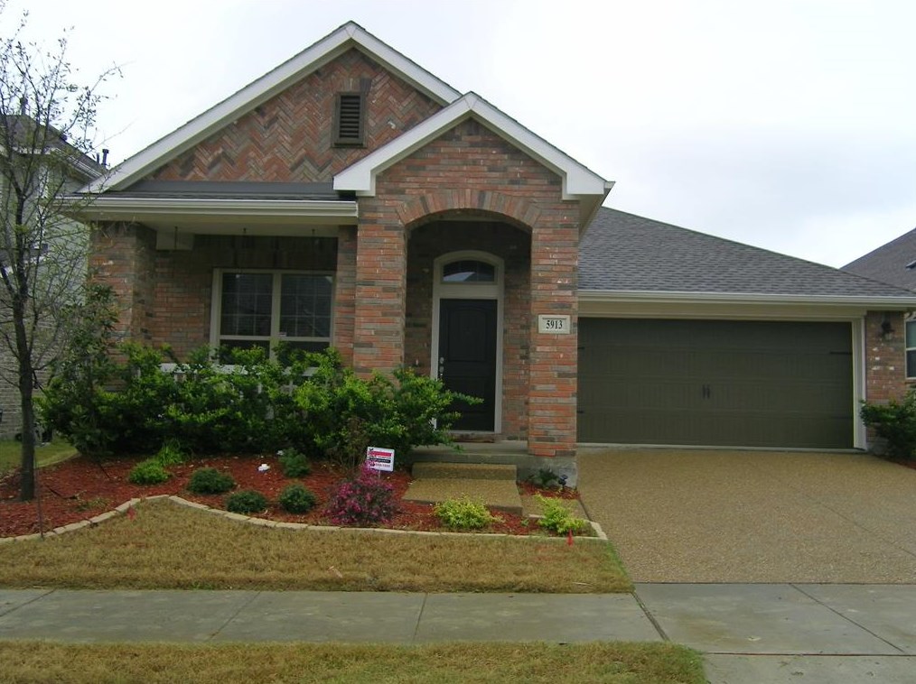5913 Silverton Ave, Mckinney TX  75070-4522 exterior