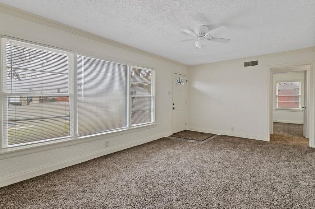 2802 Materhorn Dr, Dallas TX  75228-3457 exterior