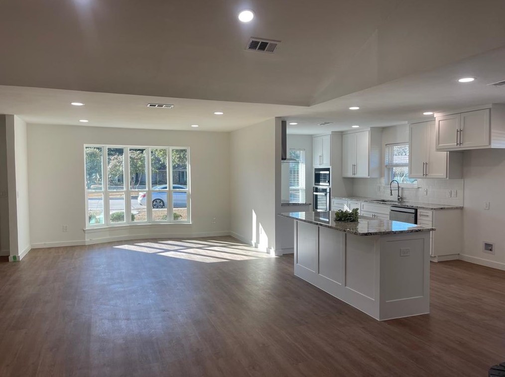 2801 Glencliff Dr, Plano TX  75075-7512 exterior
