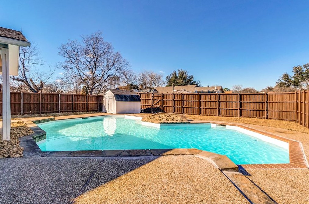 701 Via Del Rey, Mesquite TX 75150-3022 exterior