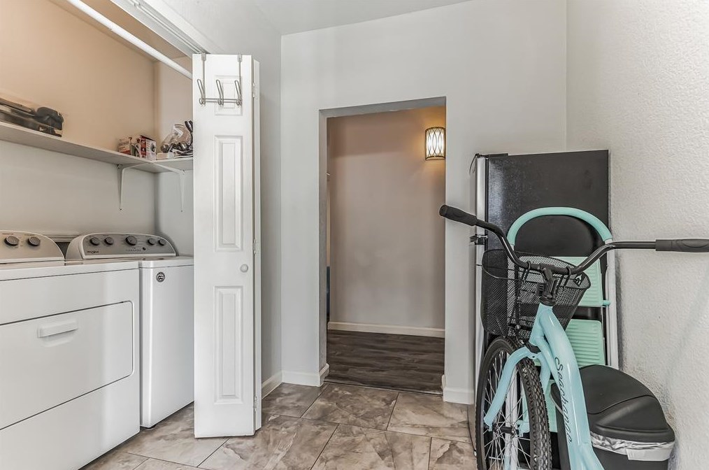 1008 White Ave, Mckinney TX 75069-1750 exterior