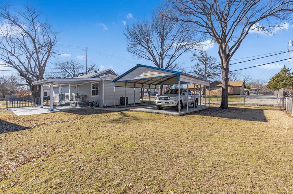 1008 White Ave, Mckinney TX 75069-1750 exterior