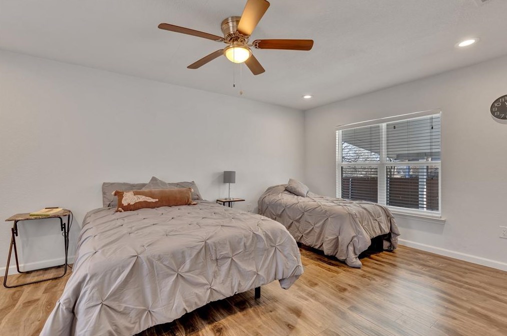 1008 White Ave, Mckinney TX 75069-1750 exterior