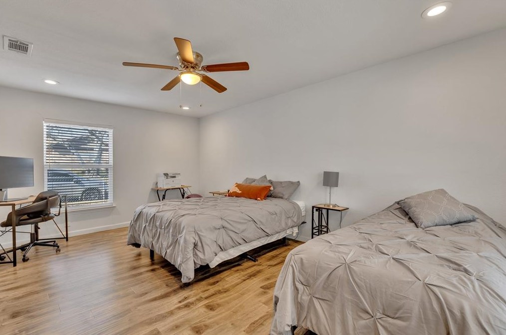 1008 White Ave, Mckinney TX 75069-1750 exterior