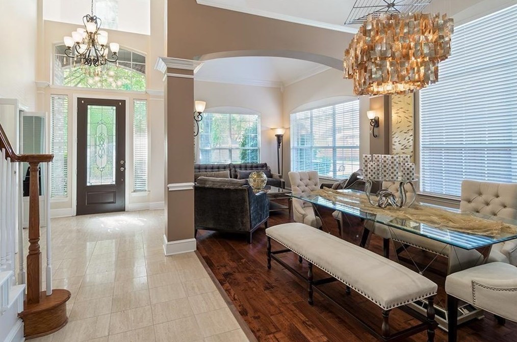 17804 River Chase Dr, Dallas TX  75287-6267 exterior