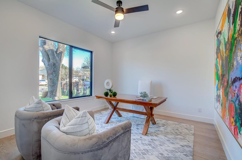 4530 Stigall Dr, Dallas TX 75209-3854 exterior