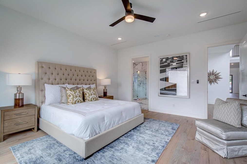 4530 Stigall Dr, Dallas TX 75209-3854 exterior