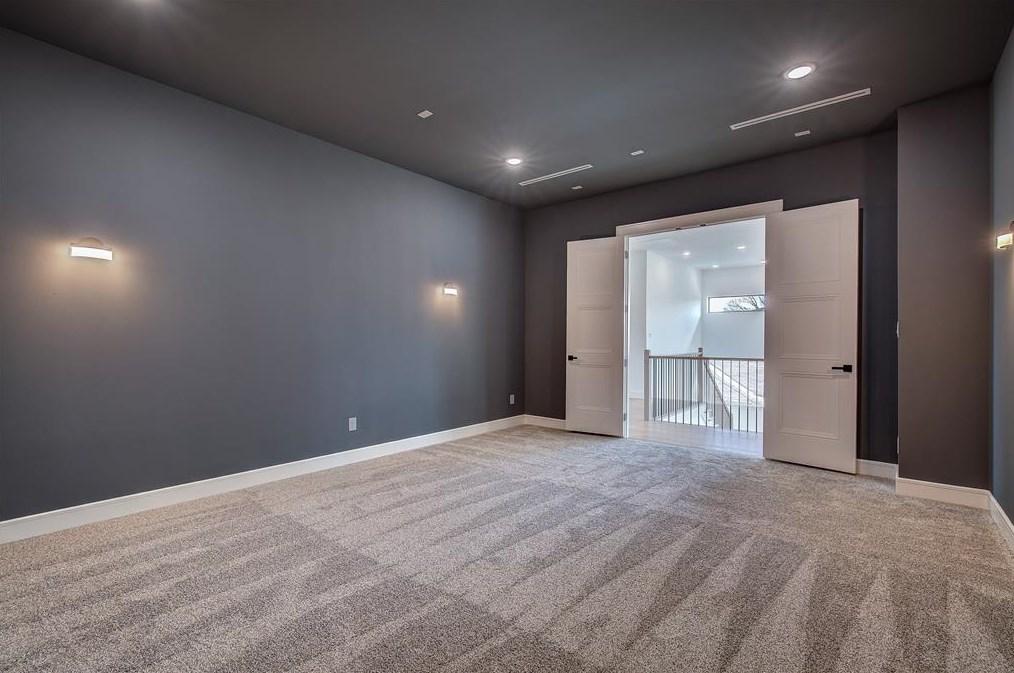 4530 Stigall Dr, Dallas TX 75209-3854 exterior