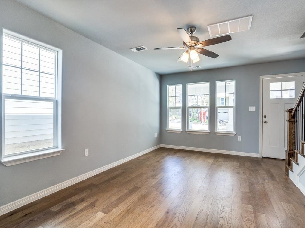 303 Carver St, Mckinney TX  75069-4246 exterior