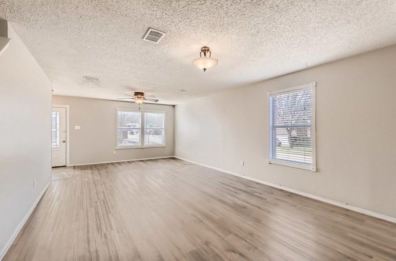 2328 Spruce Meadow Ln, Mckinney TX  75071-2683 exterior