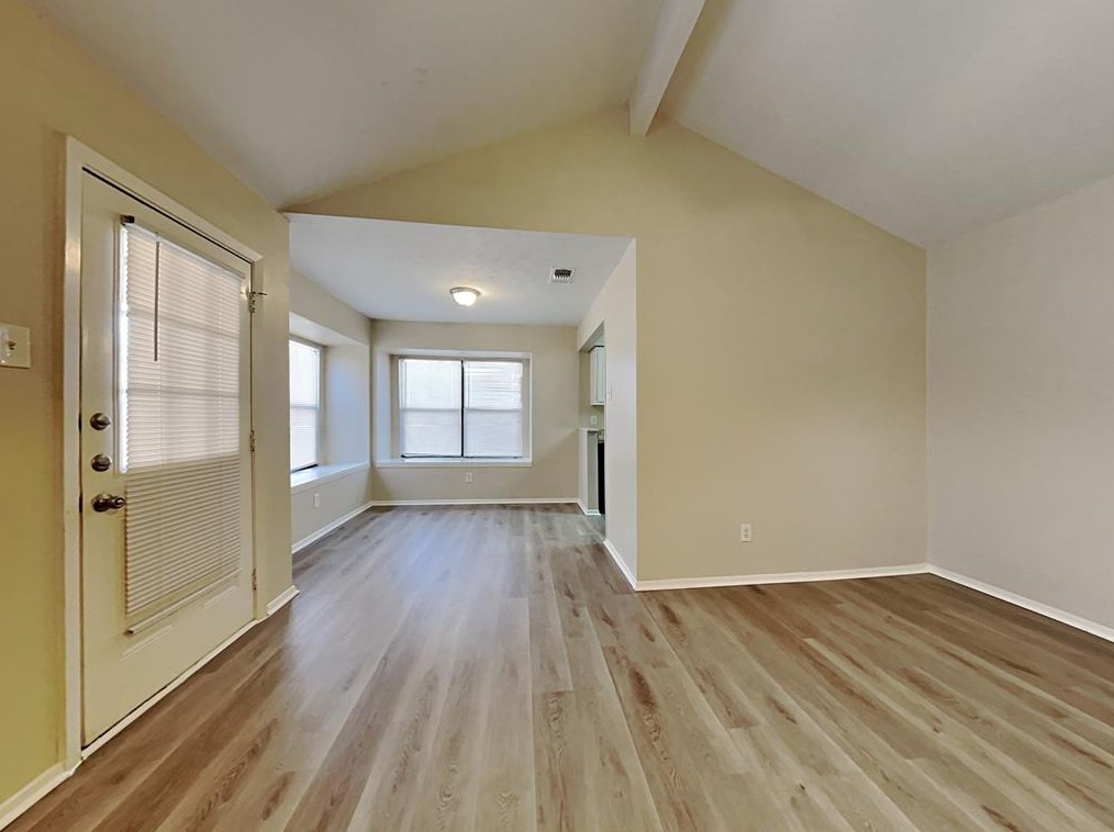 711 Darnel Dr, Mesquite TX  75149-5327 exterior