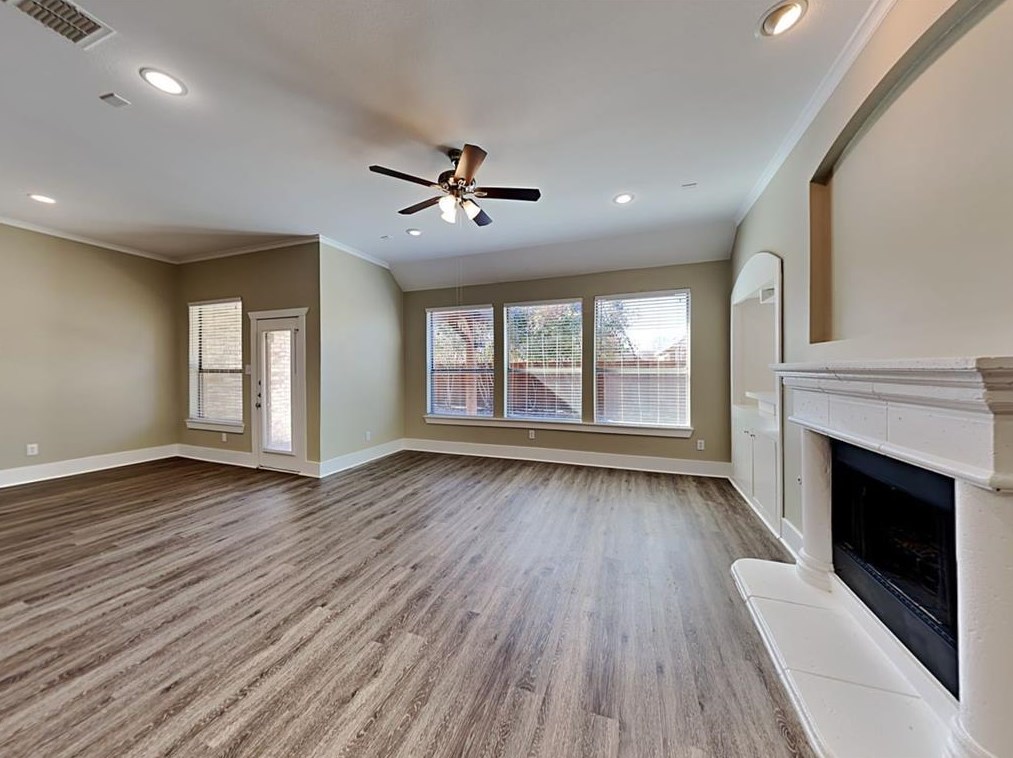 1006 Eagle Nest Ave, Forney TX  75126-4044 exterior