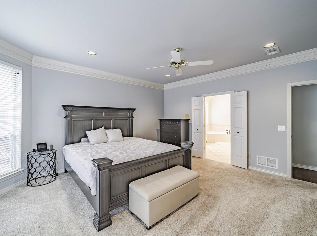 1209 Hl Crk Dr, Mckinney TX  75070-5231 exterior