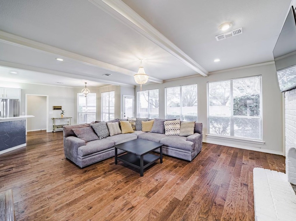 1209 Hl Crk Dr, Mckinney TX  75070-5231 exterior