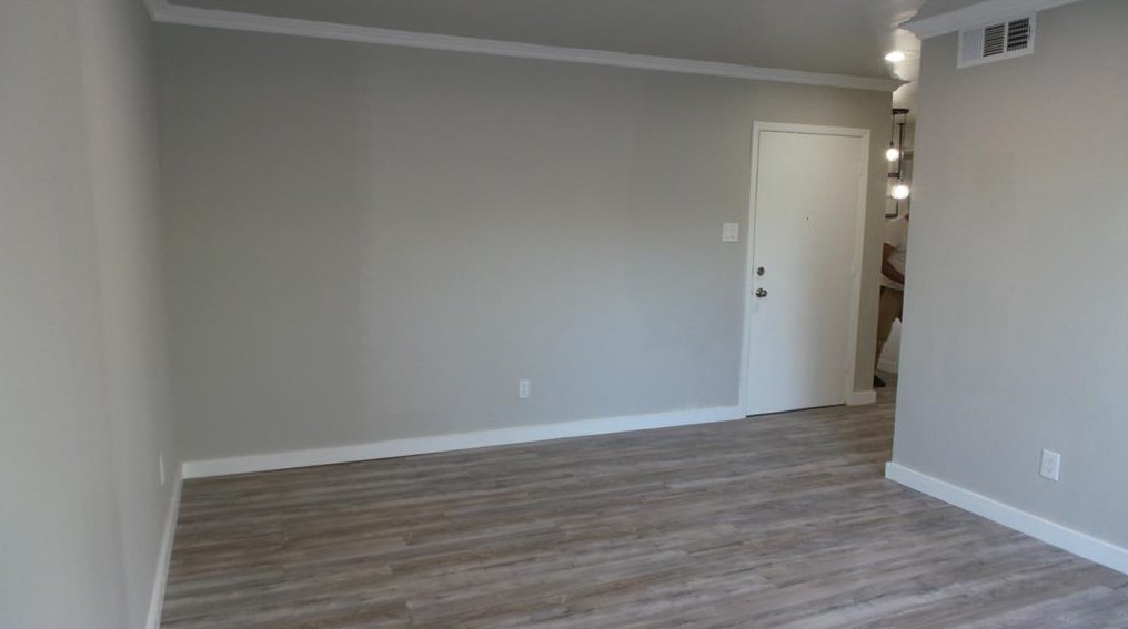 5723 Harvest Hill Rd, Dallas TX  75230-1246 exterior