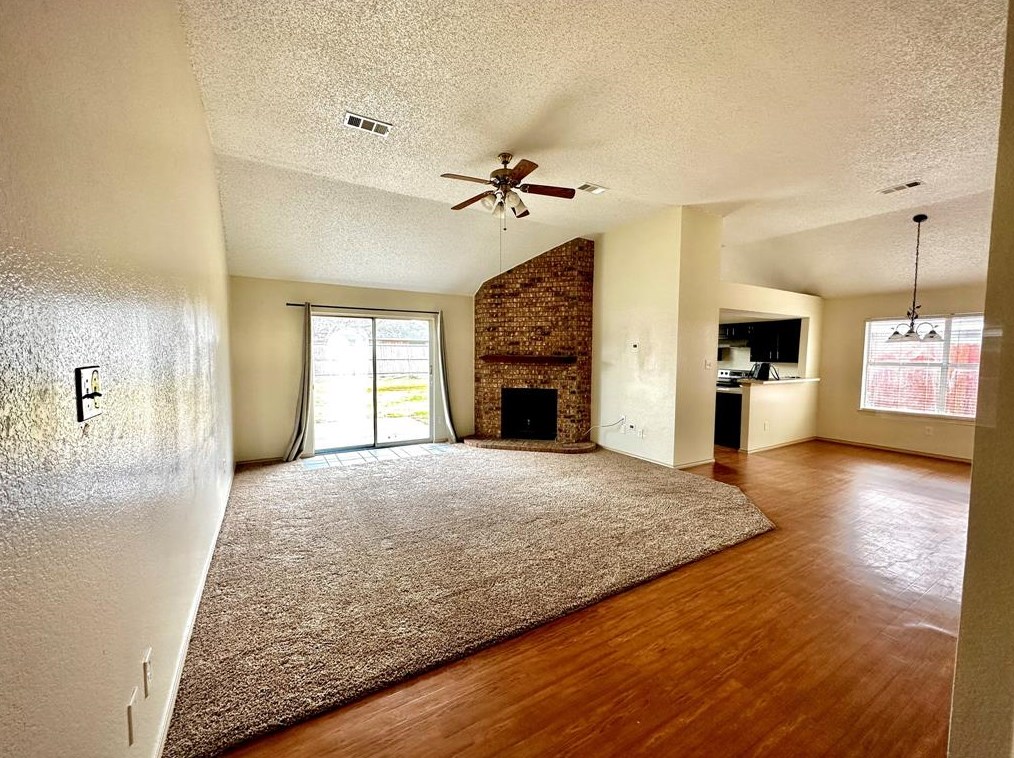 8613 Fairfax Ave, Rowlett TX  75089-2420 exterior