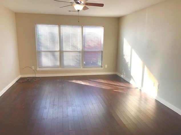 5737 Lionfish Way, Fort Worth TX  76131-1903 exterior