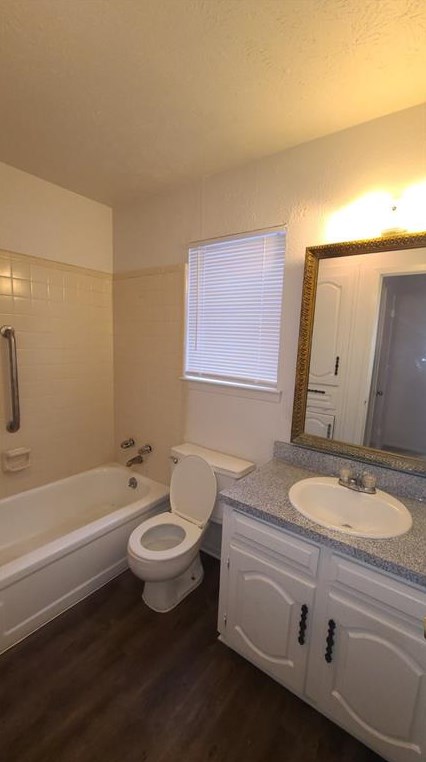 1819 Red Cloud Dr, Dallas TX  75217-2854 exterior