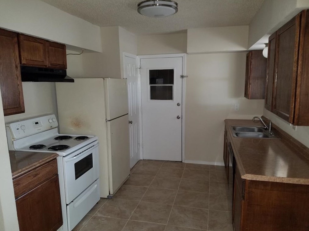 2308 Bamboo St, Mesquite TX  75150-3409 exterior