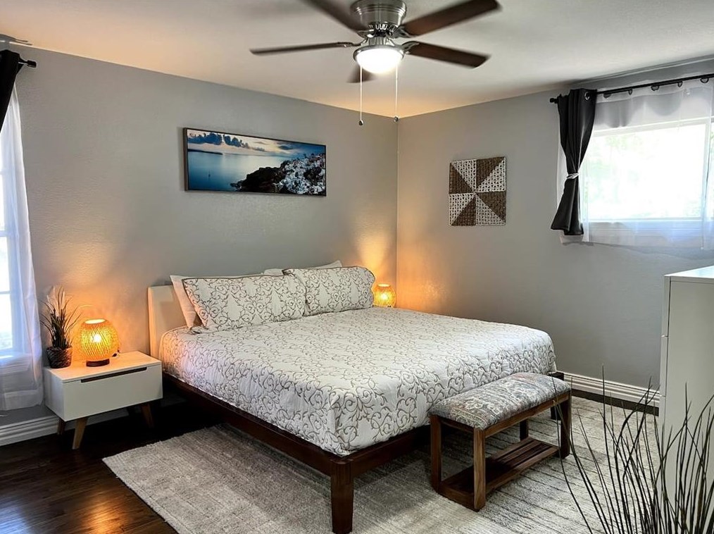 6627 Mockingbird Ln, Dallas TX 75209-5210 exterior