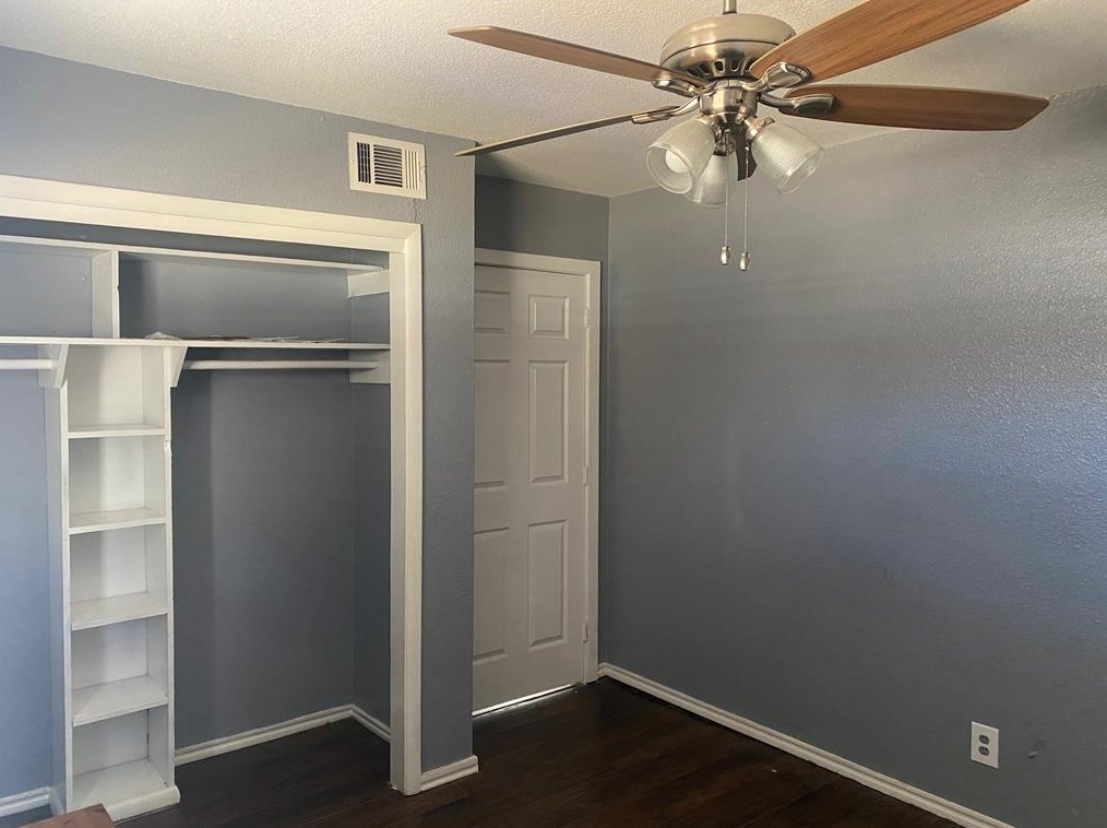 13716 Pyramid Dr, Dallas TX  75234-3546 exterior