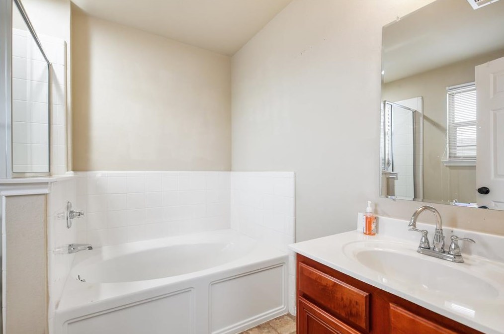 7012 Bountiful Grv Dr, Mckinney TX 75070-8611 exterior