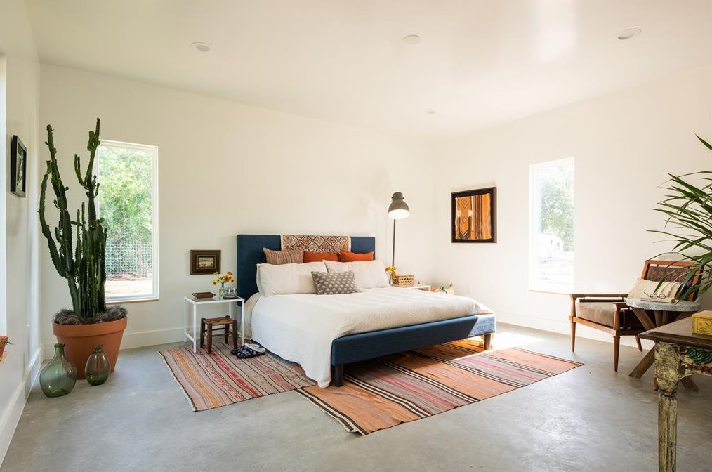 1006 Mcbroom St, Dallas TX 75212-2850 exterior