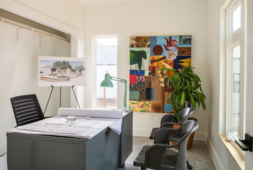 1006 Mcbroom St, Dallas TX 75212-2850 exterior