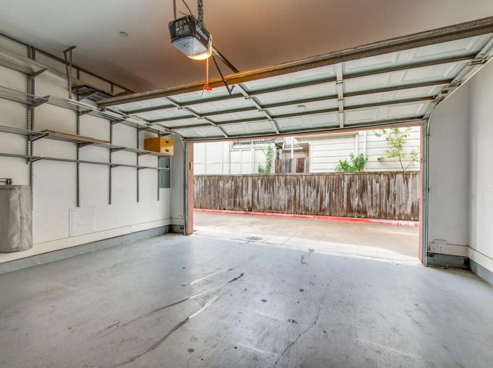 5743 Prospect Ave, Dallas TX  75206-8846 exterior