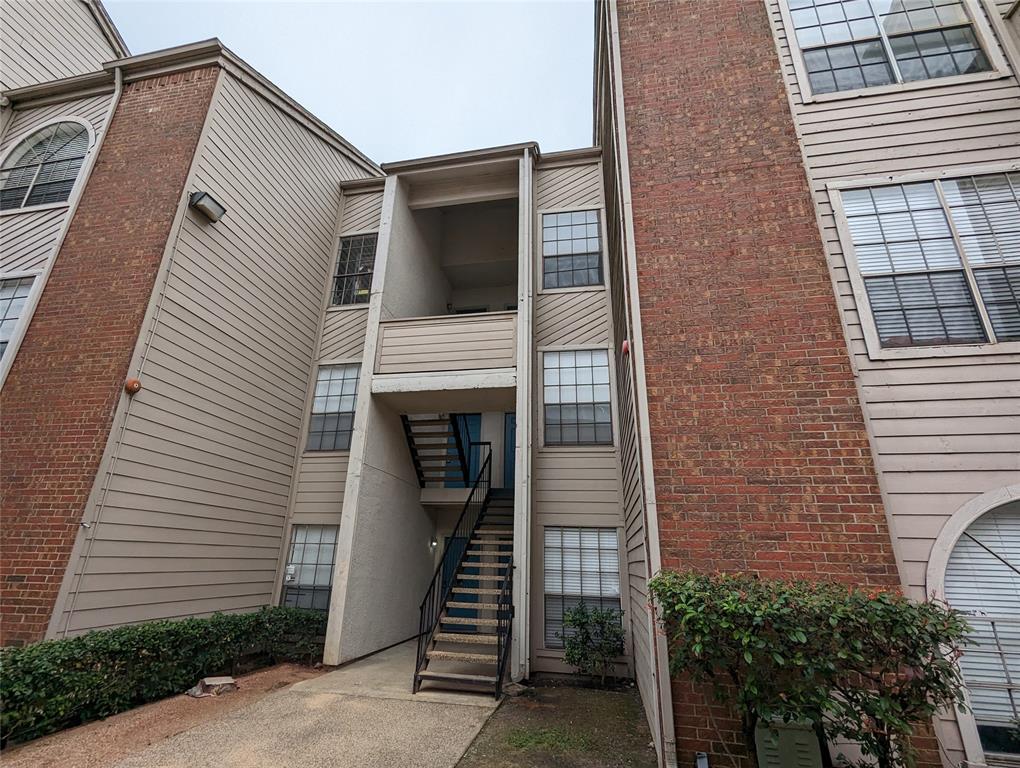 9747 Whitehurst Dr 128, Dallas, TX 75243 MLS 20265986 Coldwell Banker