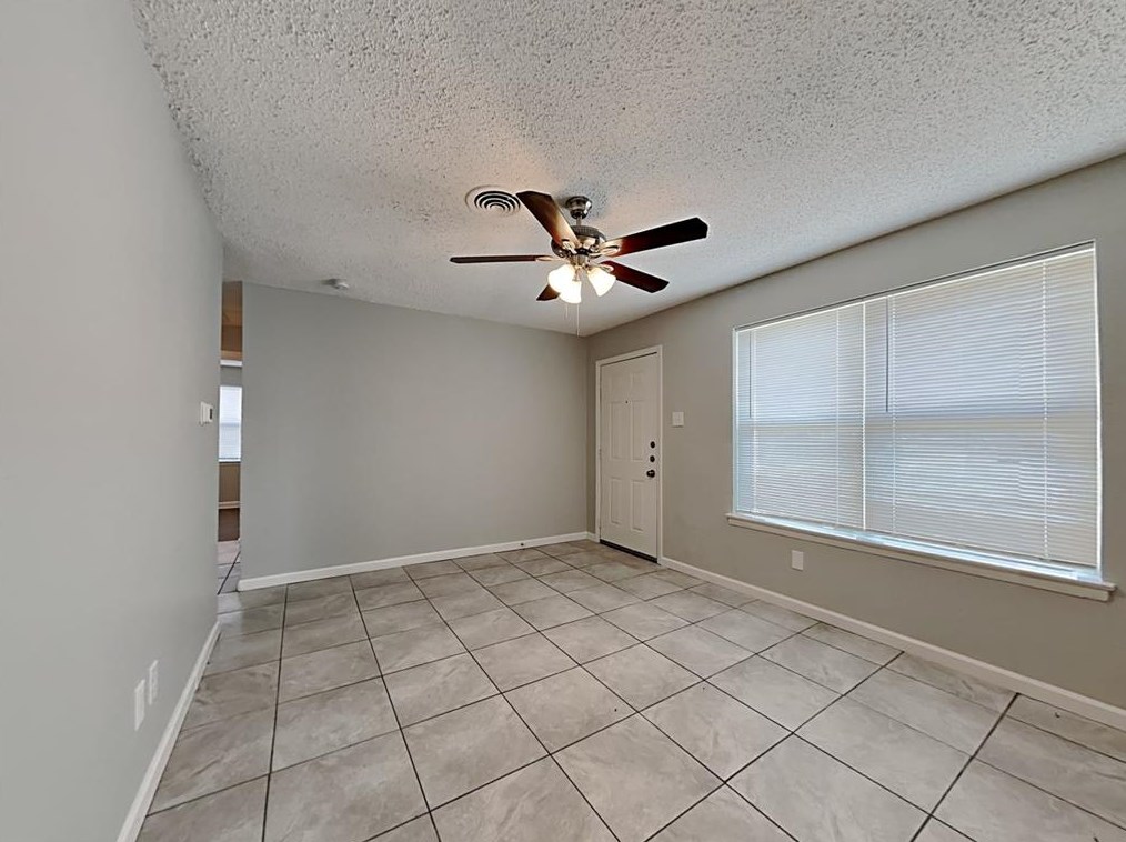 2021 Avis Cir, Mesquite TX  75149-6442 exterior