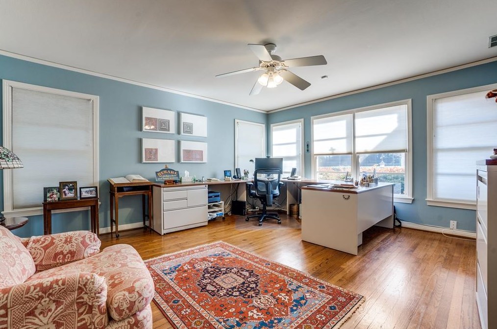 5414 Ursula Ln, Dallas TX 75229-6419 exterior