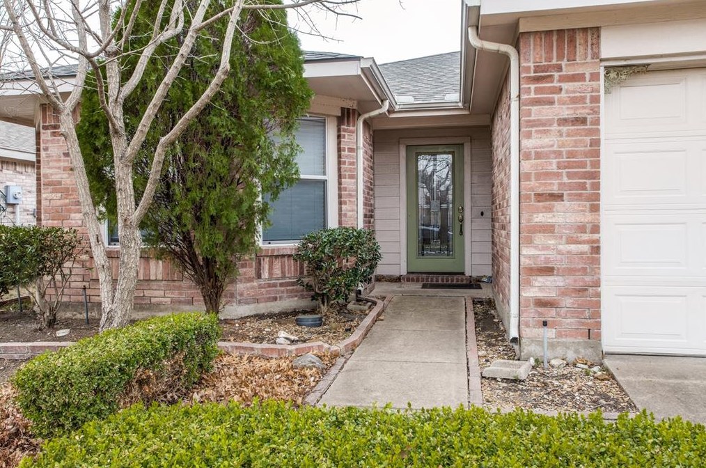 2909 Windhaven Dr, Mckinney TX  75071-2742 exterior