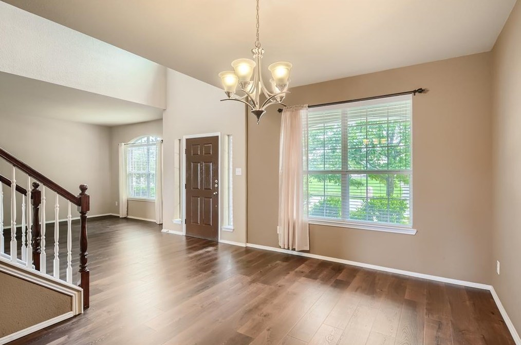 2107 Songbird Dr, Forney TX  75126-6327 exterior