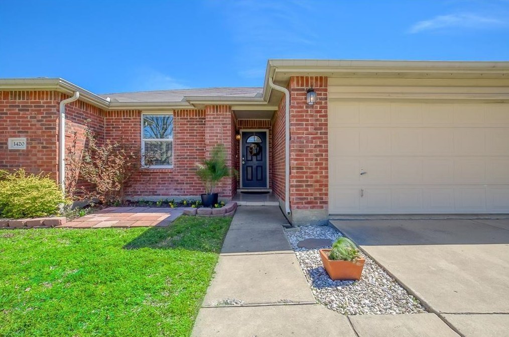 1420 Evergreen St, Royse City TX  75189-9100 exterior