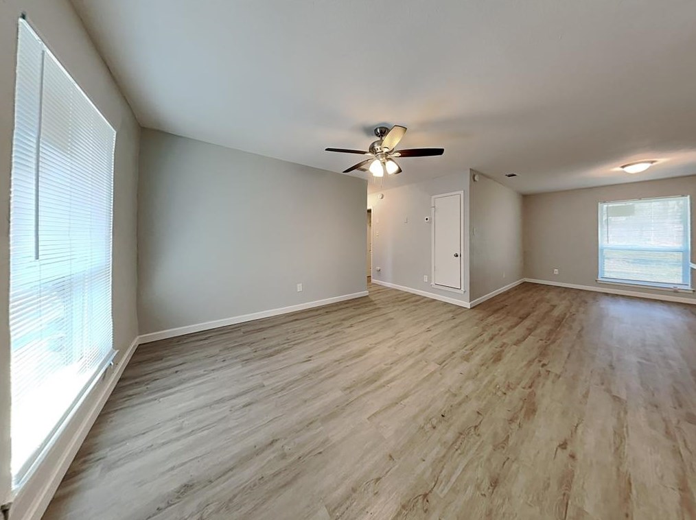 2425 Avis St, Mesquite TX  75149-6513 exterior