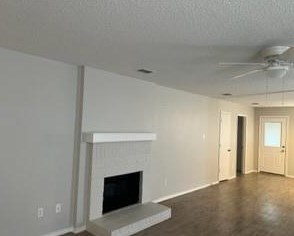 4225 Silverthorne Dr, Mesquite TX  75180-3633 exterior