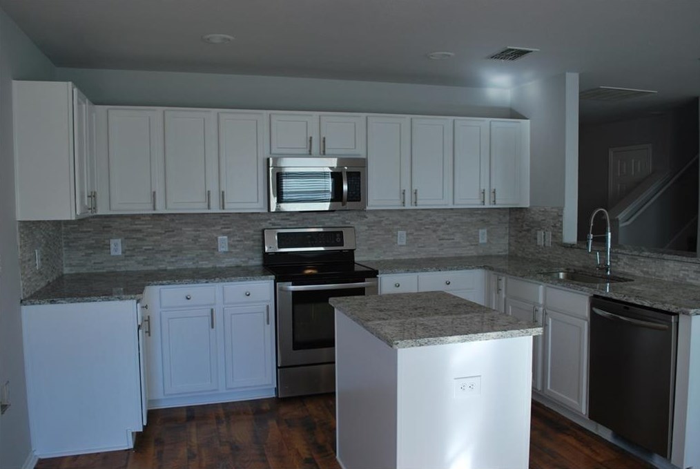 2908 Windhaven Dr, Mckinney TX  75071-2743 exterior