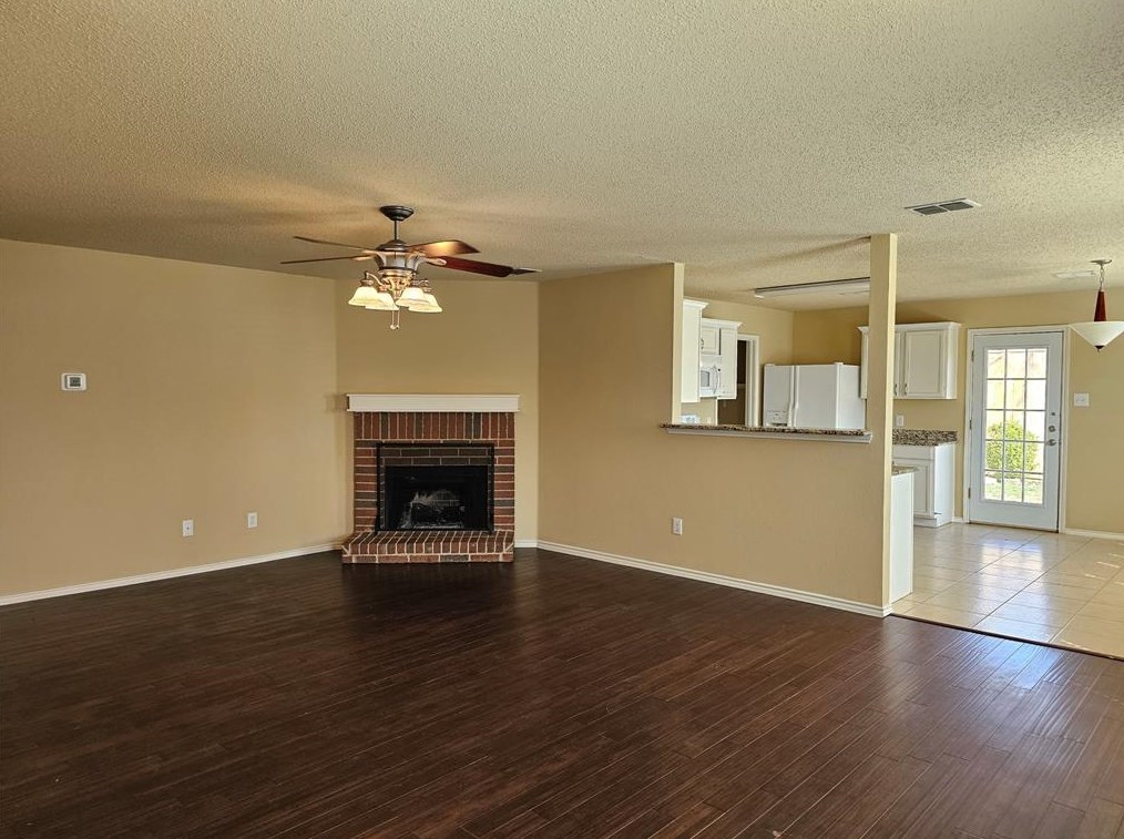308 Lewis Canyon Ln, Mckinney TX  75071-7719 exterior