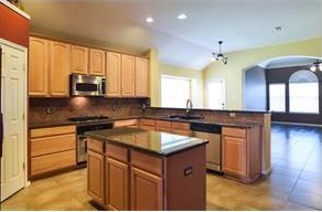 9001 Clearview Dr, Mckinney TX  75070-4942 exterior