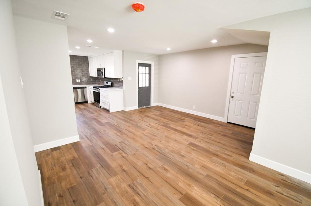 2805 Cornell Cir, Irving, TX 75062