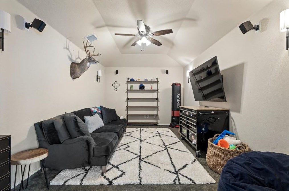 9060 Mcfarland Way, Keller TX  76244-5383 exterior