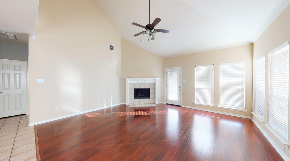 7817 White Stallion Trl, Mckinney TX  75070-8690 exterior