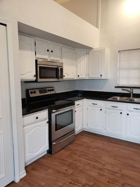 7601 Pebble Beach Dr, Rowlett TX  75088-4737 exterior