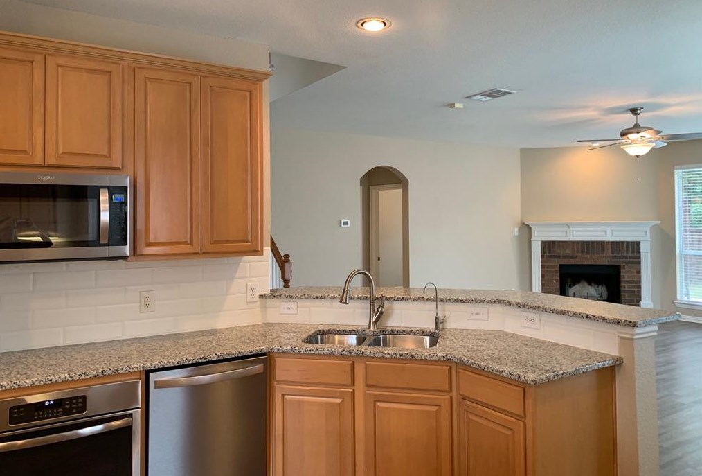 2644 Dunbar Dr, Mckinney TX  75070-9130 exterior