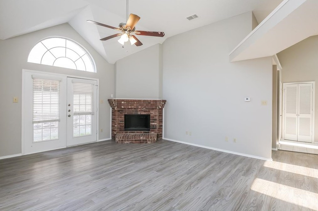 916 Winchester Ln, Mesquite TX  75181-1062 exterior