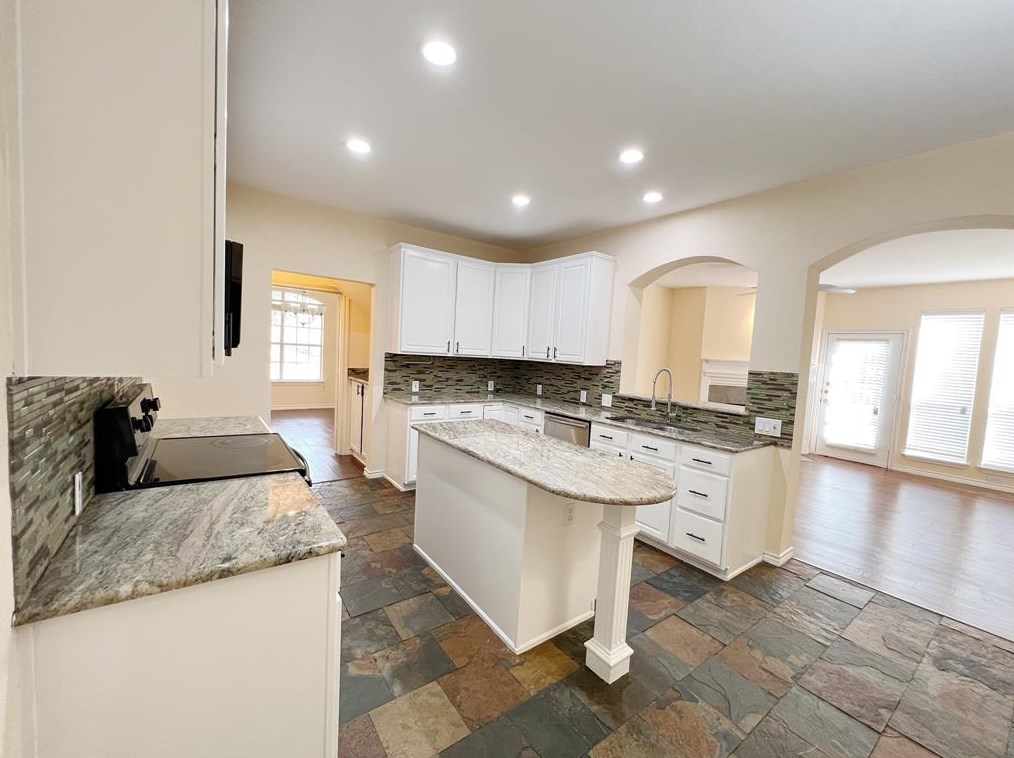 8409 Catskill Ct, Plano TX  75025-4212 exterior