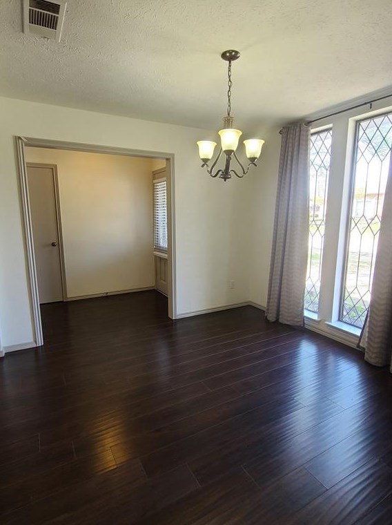 2204 Via Del Norte Cir, Carrollton TX  75006-2839 exterior