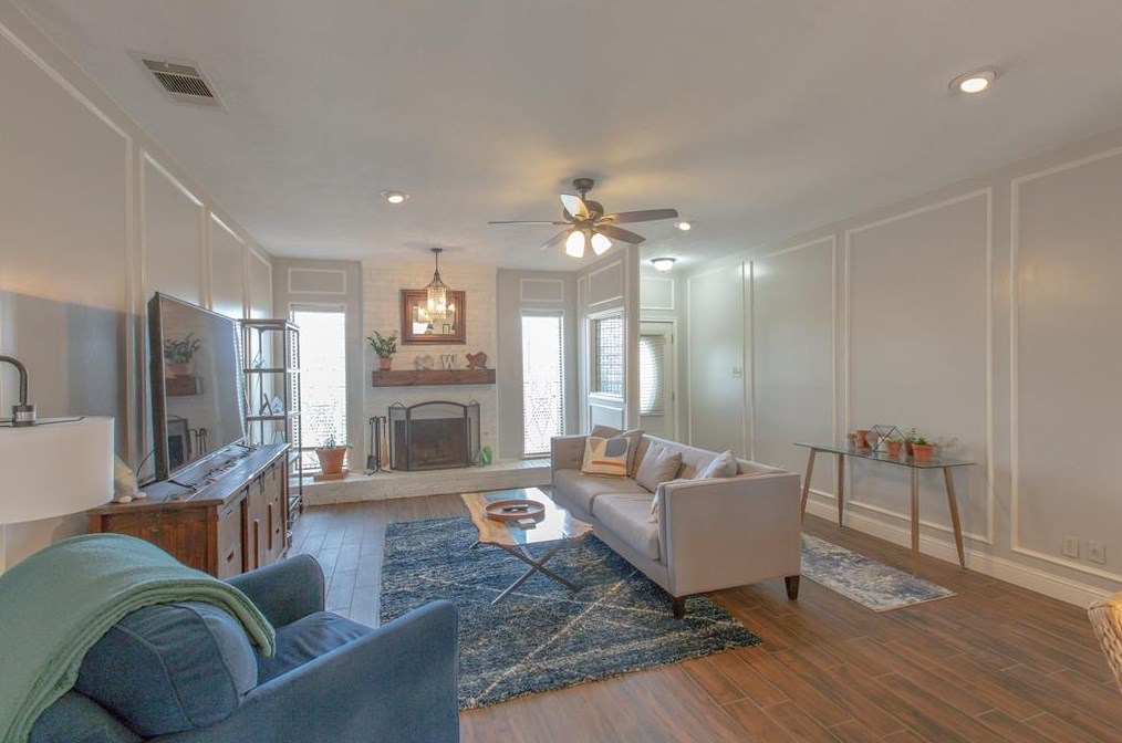 1510 Raleigh Dr, Carrollton TX  75007-2932 exterior